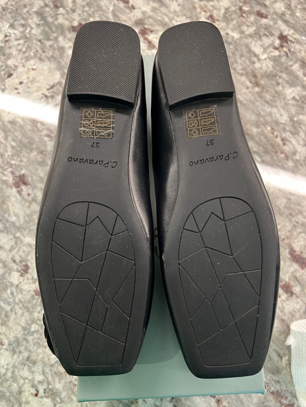 Black Floral Applique Ballet Flats - Women - Picture 3 of 5